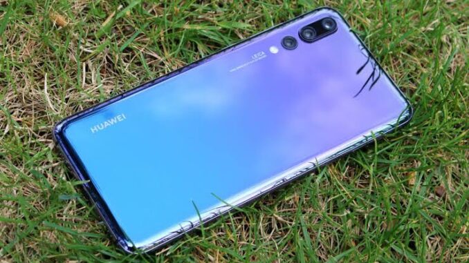 Huawei p20 pro black screen after dropping problem solution